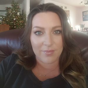 Meet your Posher, Kara